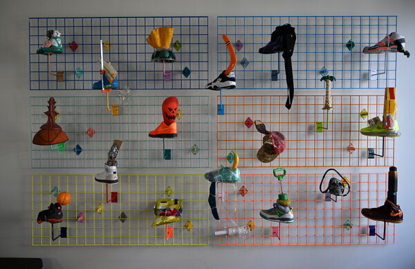 Alex Da Corte, Head